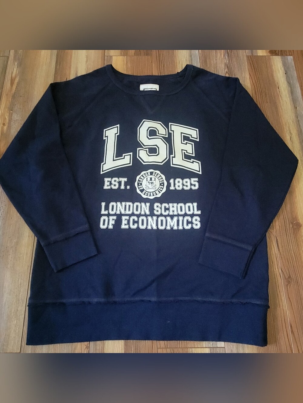Epona Womens Size L/XL London School Of Economics Sweatshirt